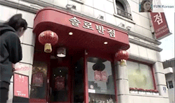 korragaytion:  thelostcharming:  sizvideos:  Korean restaurant for singles Video  But imagine an AU with your OTP  meganeburhapsody okay but look at this and just imagine the fanfic potential. 