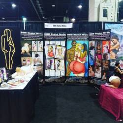 check me out at booth number 215 #exxxoticachi #exxxotica # Chicago #bootyart #bootyartist #bootyartistflow (at Donald E. Stephens Convention Center)