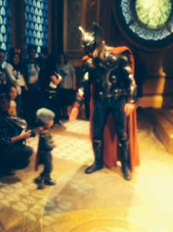 princessbubblgum:  at disneyland there’s this thor meet and greet thing and he does this whole spiel about how there’s only ONE WHO CAN PICK UP MJOLNIR and he challenged ANYONE IN THE CROWD TO MAKE AN ATTEMPT and then there was this little boy dressed