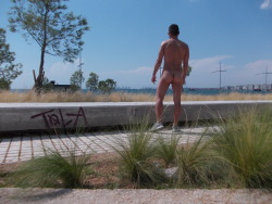 urbannudism:  Urban nudism in Nea Paralia Thessaloniki 31/07/2014 https://vimeo.com/102236099 