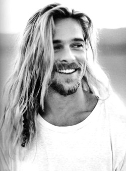 glatten:  suchafaff:  dogthing2:  barely-half-asleep:   Brad Pitt in 1994  I lose my shit every time I see this photoset.  this is not ok  Jesus  sempre gato brother 