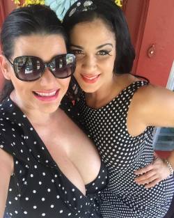 #flashbackfriday  miss Raquel and I&hellip;. We will be camming next week the whole week&hellip;. Are you a member? #angelinacastrolive.com #angelinacastrolive #AngelinaCastro #girls #hot #Hooters #sexy by laangelinacastro