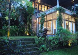 tropicale-moderne:    Villa Constance // Ubud, Bali, Indonesia   