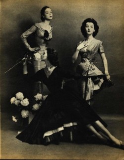 Dovima, Suzy Parker and Jean Patchett by Constantin Joffé, 1955.