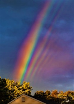 wiirocku:Supernumerary rainbow at sunset at the Jersey Shore, New Jersey, USA