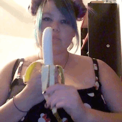 darkest-kink:  squishy-little-hatefuck:  pastelwhips:  squishy-little-hatefuck:  When I try to be sexy it usually ends up like this.  I. AM. IN. LOVE.  I’ll protect you from the bananas 🍌   This gif is @darkest-kink 🤣    Yo! Cut that before you