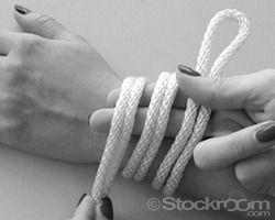 dare-master:  How To Tie A Single Rope Cuff With Ring Here’s an easy rope bondage tutorial that lets you attach a person’s wrist or ankle to a bed post, the arm of a chair, or any other piece of furniture your heart desires: Step 1: Fold your rope