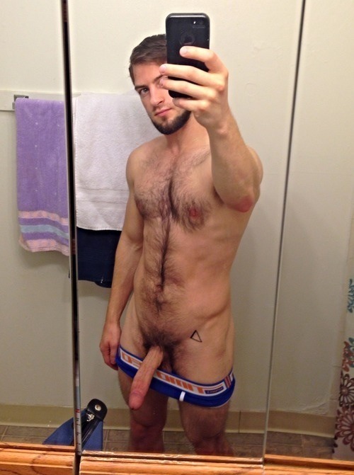 Hairy naked man selfie matures porn