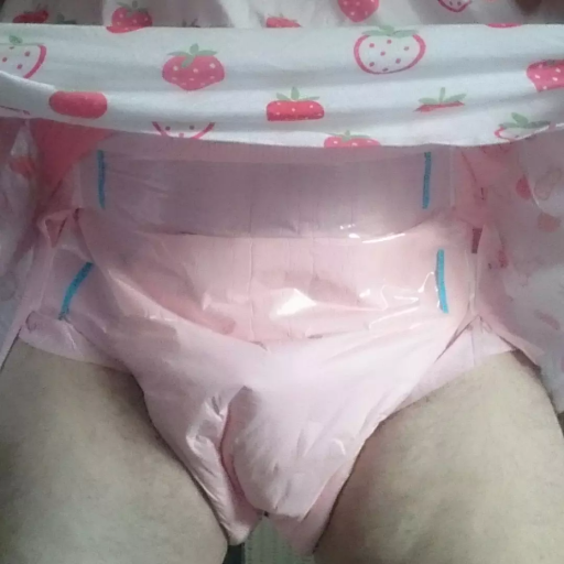 littlebabyjess:  paddednappy:  As if being forced to lay on a padded changing table and having a nappy put on him in front of his sister wasn’t enough, Jonathon was then further humiliated by being put into a pair of see through plastic pants…  (Me