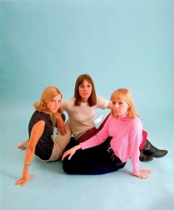 isabelcostasixties:The Swedish girl group “MAK Les Soeurs”, 1967