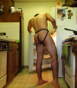 yriah:  Nonchalant jockstrap in the kitchen. It’s stupid because its intentional but whatever.