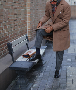 bntailor:  B&amp;Tailor Casentino Coat(T.A.C.S) B&amp;Tailor Flannel Trousers(Fox Brothers) Andrea’s Cashmere Muffler Fanny Gloves B&amp;Tailor Classic Socks Zonkey Boot Cordovan Shoes 
