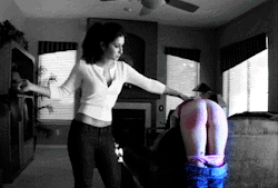 pet-christina:  spankingsphere:Justine Adams of Firm Hand Spanking fame faces the strap!   Attitude adjustment x