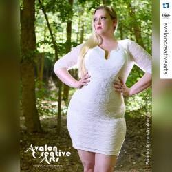 #Repost @avaloncreativearts ・・・ Rose @rlaw14 wearing a form fitting white dress @charlotterusse  @charlotterusseplus  #fffweek #plusfashion  #sexy #catalog  #skirt #makeup #thick  #imnoangel  #round #backside  #baltimore #thewire #fashion #fashionblog