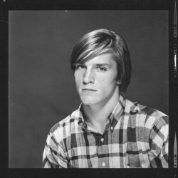 stonefluids:  “In my movies, everyone’s in love with Joe Dallesandro.” - Andy Warhol 