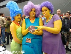 internaljohnologue:  naruchigotsu:  Cosplay Done Right  SO THE MARGE SELMA AND PATTY ARE MY FRIENDS I WAS LITERALLY BEHIND THE GUY WHO TOOK THE PHOTO 