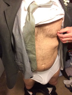 briefstakendn:  What is it about a guy…ordinary, guy-next-door, masc, mature, on top of the world…it’s his best bud’s wedding day and he is the best man…nailed out of no where…never done a drg in his life….now already feeling hooked on the