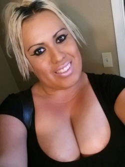Who would fuck her with her big tits? Reblog/like for more pics!