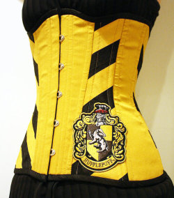 dontbearuiner:  mindjizz:   um Kate? @katefrenchgold fuckyeahcorsets:  elphias-treason:  thenerdyshoppinglist:  A different way to wear your house colours… ladies.  Hufflepuff, Ravenclaw, Gryffindor &amp; Slytherin  AAAAHHHH YES EXCEPT RAVENCLAW IS