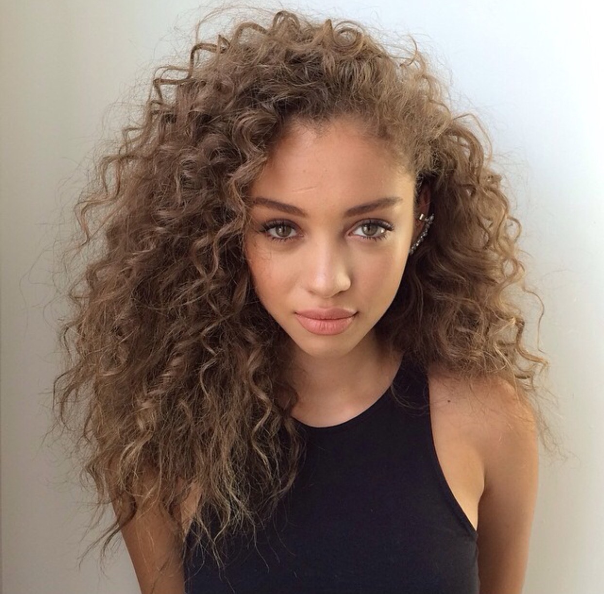 Long hairstyles for black women curly hair