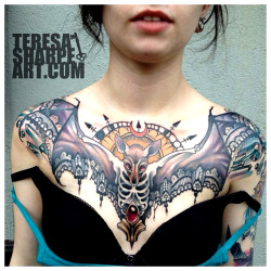 thievinggenius:  Tattoo done by Teresa Sharpe.