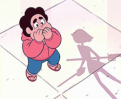 porcubird:  nobbiedanger:  never getting over the fact that Pearl’s first instinct after being impaled is to make light of the situation for Steven’s benefit and then reassure him that it’s okay fuck this show man  Also in the next scene the tiny