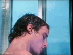 Vintage clip from NYC Pro. Pt .4 - Tony Peters finishes off Leo Ford in the shower.