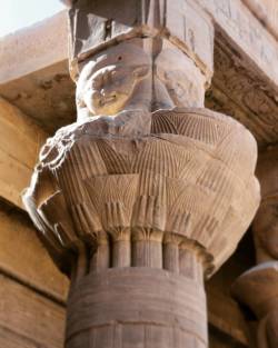 anubis-lon:  Templo de Isis en Filae. Aswan.  #aswan #Isis #philae #egiptologia #egipto #egiptology #egypt  (en Isis Temple, Egypt)  Isis temple of Filae