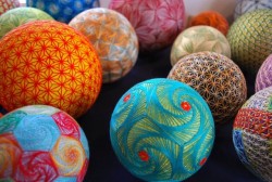 ladyinterior:  Intricate Temari Balls Made by 92-year-old Grandmother 