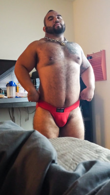 kabutocub:  carnenchiladas:  &ldquo;Good Morning, Master&rdquo; Each day starts with me waking an hour before Master. I put my cot away, get into uniform, and quietly go downstairs to make his breakfast.  I shower and get dressed for gym while he eats