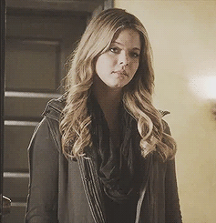 clarys:   Alison DiLaurentis in ‘A is for Answers’  