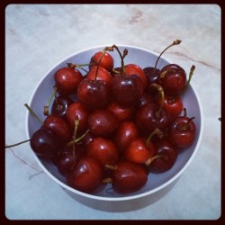 debbie-bam-1980:  Red Cherry…Mmm…yummy  Day 1: Red  #fmsphotoaday, #photoaday, @fatmumslim, #fatmumslim,