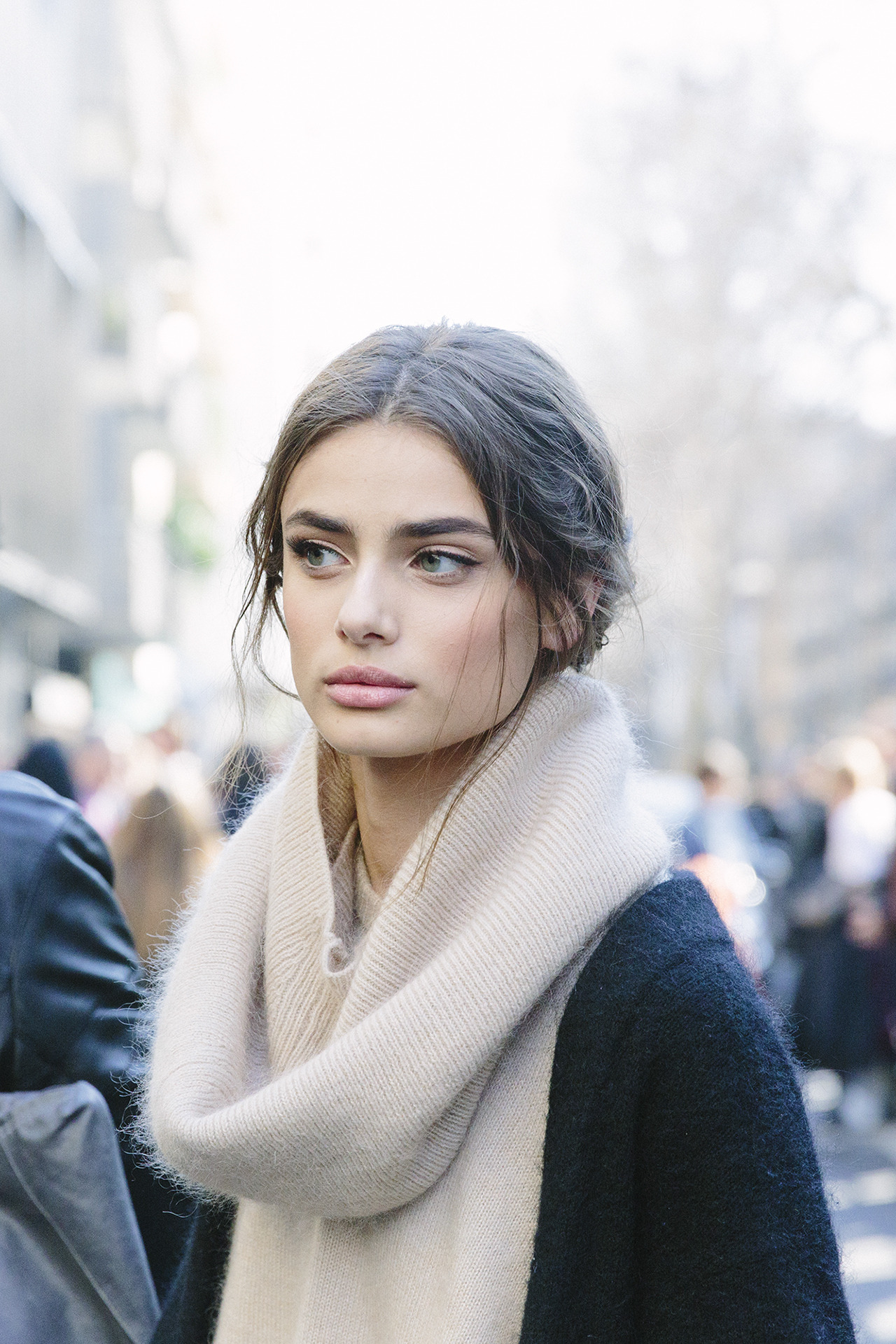 runwayandbeauty:Taylor Marie Hill outside Dolce &amp; Gabbana Fall 2015, Milano. Source: Matteo Bianchessi