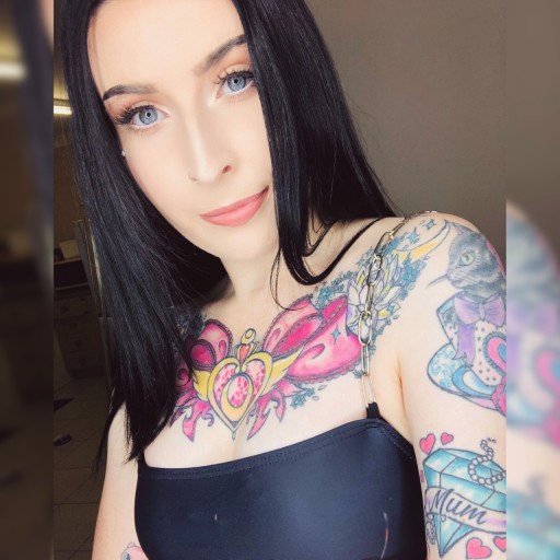 ittybittynymphette:  I’m a gentle fragile forest creature so don’t ever yell at me you fucking fuck or I’ll eat you. 