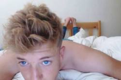 jesus-would-follow-me:  parkingstrange:  thtsimmermonkidd:  enhancers:  addictivities:  jesus-would-follow-me:  forgot that i was filming on photo booth  cheeky lil snap to update my face page x  So fucking hot  what a cutie xx  Perfect!!  I love your