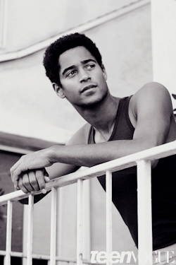 raytings:  damhowell:  &ldquo;When someone says, ‘Oh, you’re Dean Thomas from Harry Potter!’, my first thought is, You’ve seen those movies several times.&rdquo;    Alfie Enoch is the hottest actor from the entire franchise UGH so beaut