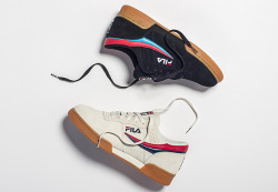 fudgetacker:  DGK x FILA Original Fitness pig skin suede uppers, gum soles in two colourways coming May 1st with only 250 pairs per colourway sneakernews for more comment below fudge IG 
