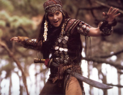 zombolouge: johannamanuela:  Xena’s amazing costumes.   I loved Xena so much when I was young and tbh it’s astounding it took me til adulthood to figure out I liked girls  