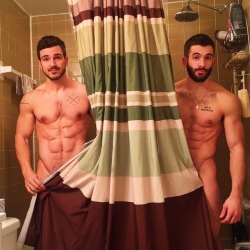 aguywholikesguys:  Follow me for dicks, sports and menhttp://aguywholikesguys.tumblr.com