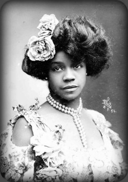 pleasuresoftheduke: Actress Aida Overton Walker | (C.1880-1914)
