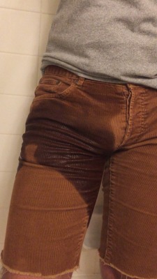 wetboi808:  Different shorts… Same results… 