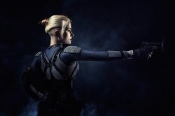 cosplayblog:  Cassie Cage from Mortal Kombat X   Cosplayer: Narga-Lifestream [DA | TW | FB | VK | IN]  Photographer: Aku    