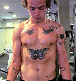 One Direction Harry Styles working out