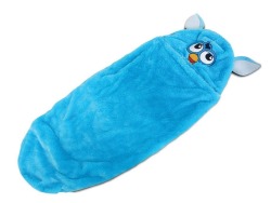 ponett:   almost-canon:  oh my god  when i look at this the first thing that comes to mind is that part in star wars where luke cuts open the thing and sleeps inside of it to stay warm. but with a furby 