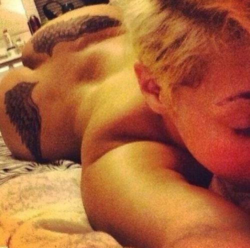 Miley cyrus tattoo on ass