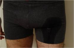 shortspiss:  caleconmouille:  a small compilation of my boxers wettings  .very hot   So damn sexy