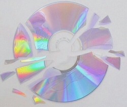 heathenhole:  teenageers:    Rainbow     Demo disk!!!