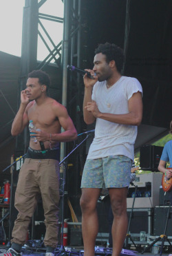 fashionxkilla:  white—hippy:  trilliondollars:  Chance The Rapper &amp; Childish Gambino taken by me  Please check out my my new hip hop blog 
