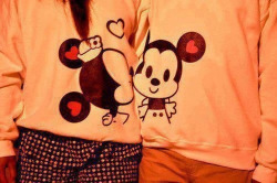 mariannaa-correiasqn:  Minnie and mickey on We Heart It - http://weheartit.com/entry/114048866 