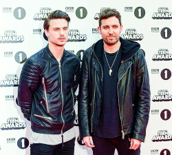 ymassource:  Dan Flint and Josh Franceschi of You Me At Six attend BBC Radio 1’s Teen Awards at SSE Arena Wembley on November 8, 2015 in London, England. 